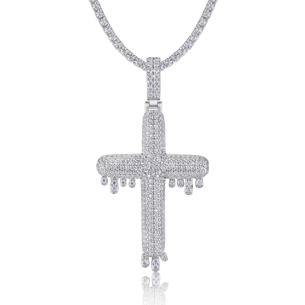 Set With Top-quality Moissanite, This Luxurious And Fashionable Light Luxury Trend Jewelry Necklace Pendant Is Made Of S925 Silver Electroplated With Platinum