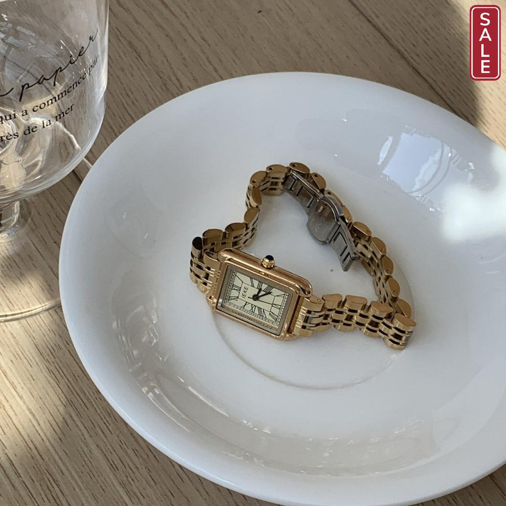 Retro Square Roman Scale Gold Steel Belt Quartz Watch