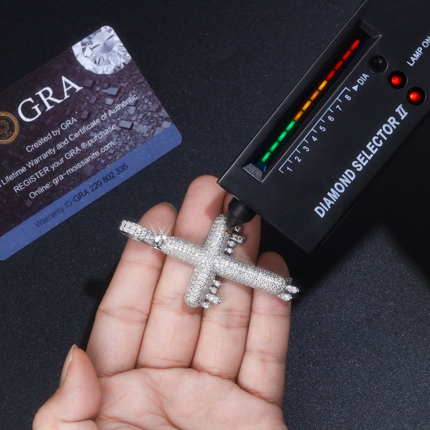 Set With Top-quality Moissanite, This Luxurious And Fashionable Light Luxury Trend Jewelry Necklace Pendant Is Made Of S925 Silver Electroplated With Platinum